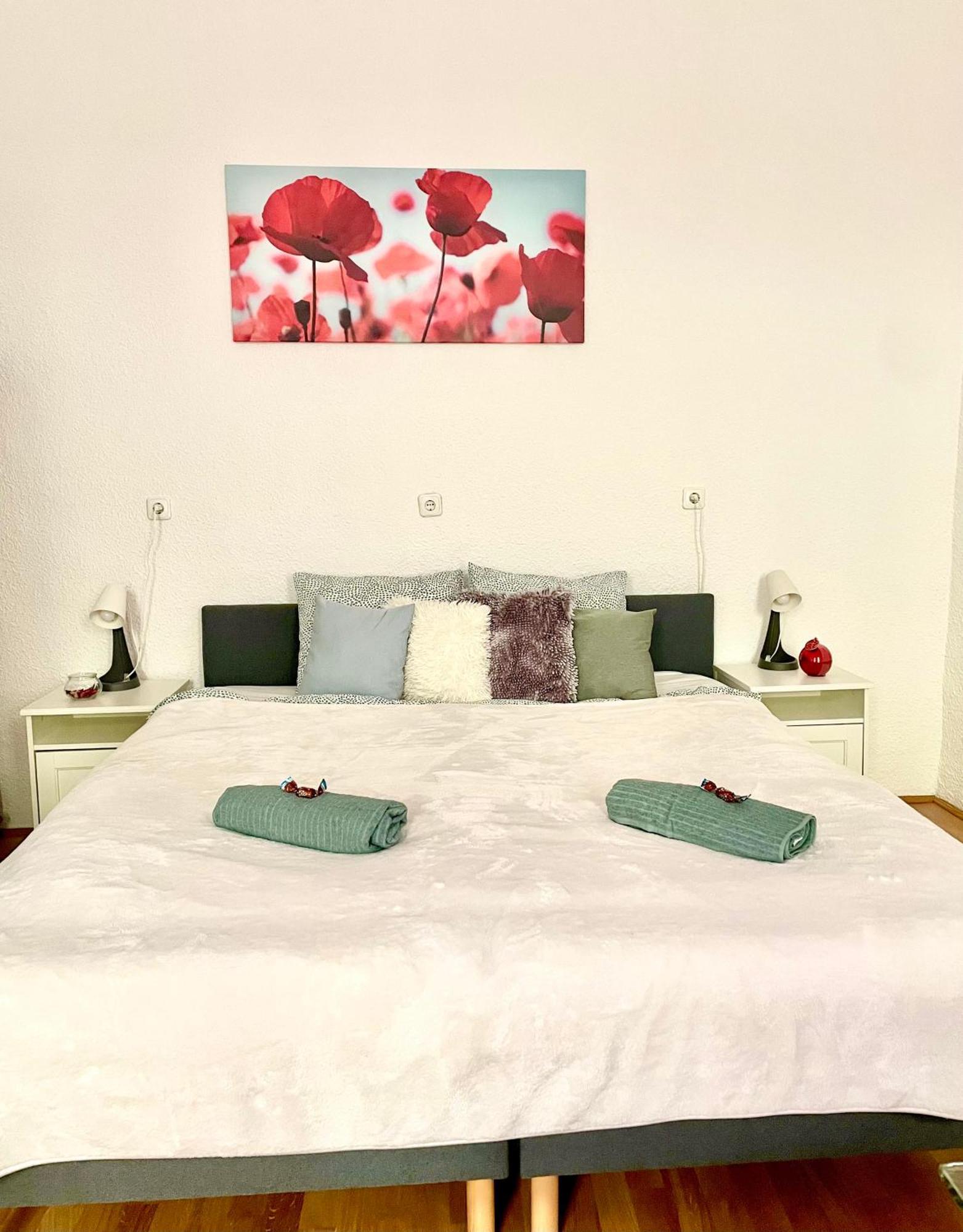 Very Warm Home With Big Bed Near New York Cafe Budapeszt Zewnętrze zdjęcie
